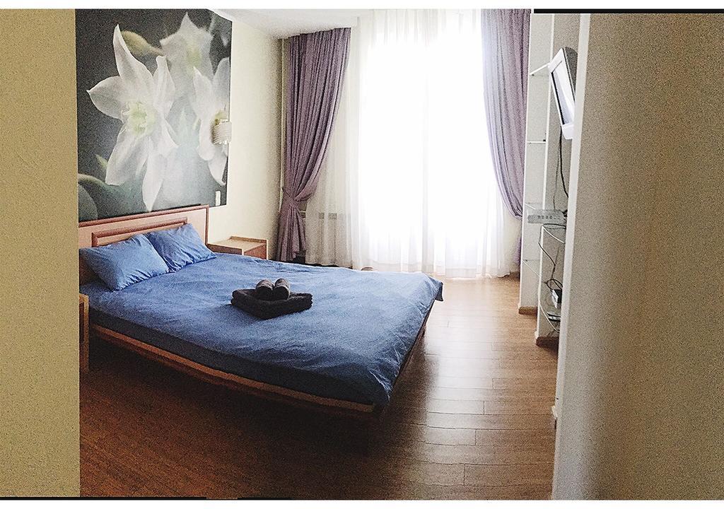 Apartment On Lukyanovska Kiev Esterno foto